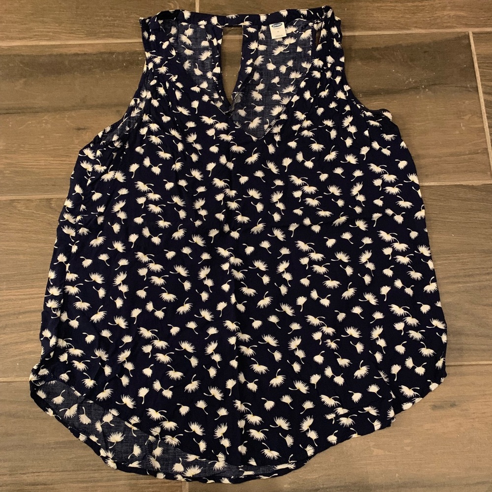 Old Navy flowered tank